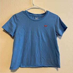 Levi’s Crop Tee